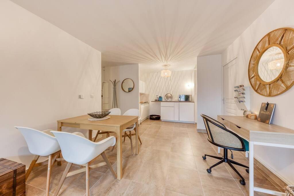 Le Cocon De Chevreuse - Appartement 3 Etoiles Saint-Rémy-lès-Chevreuse エクステリア 写真